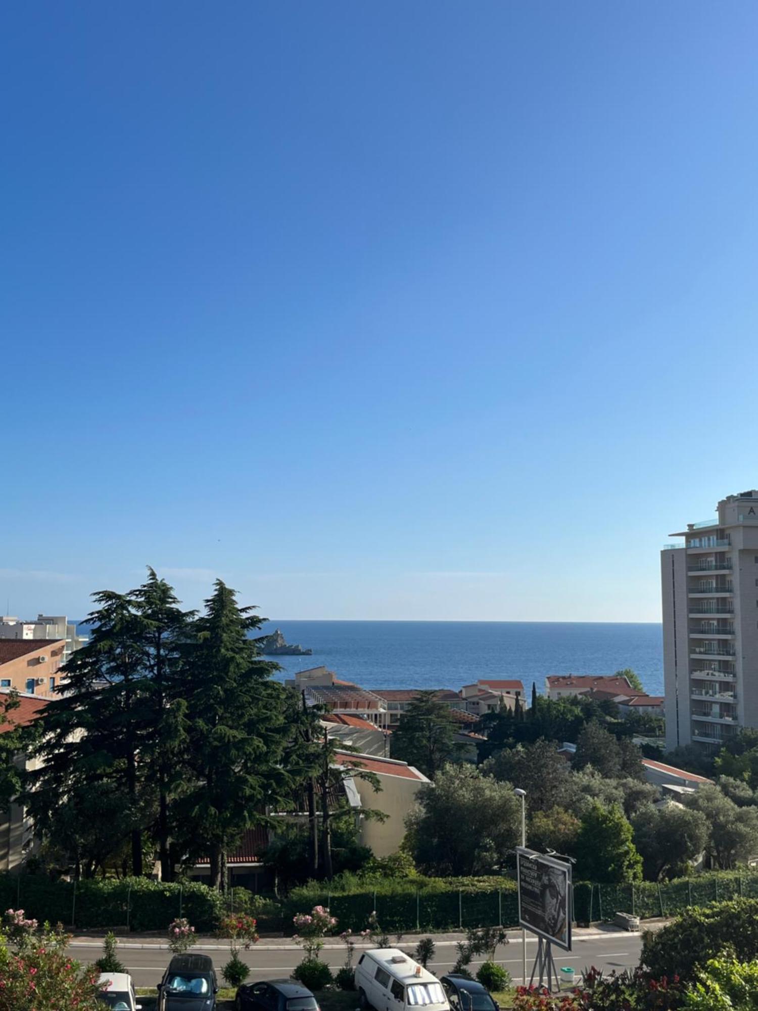 Apartments Srzentic Petrovac Rom bilde