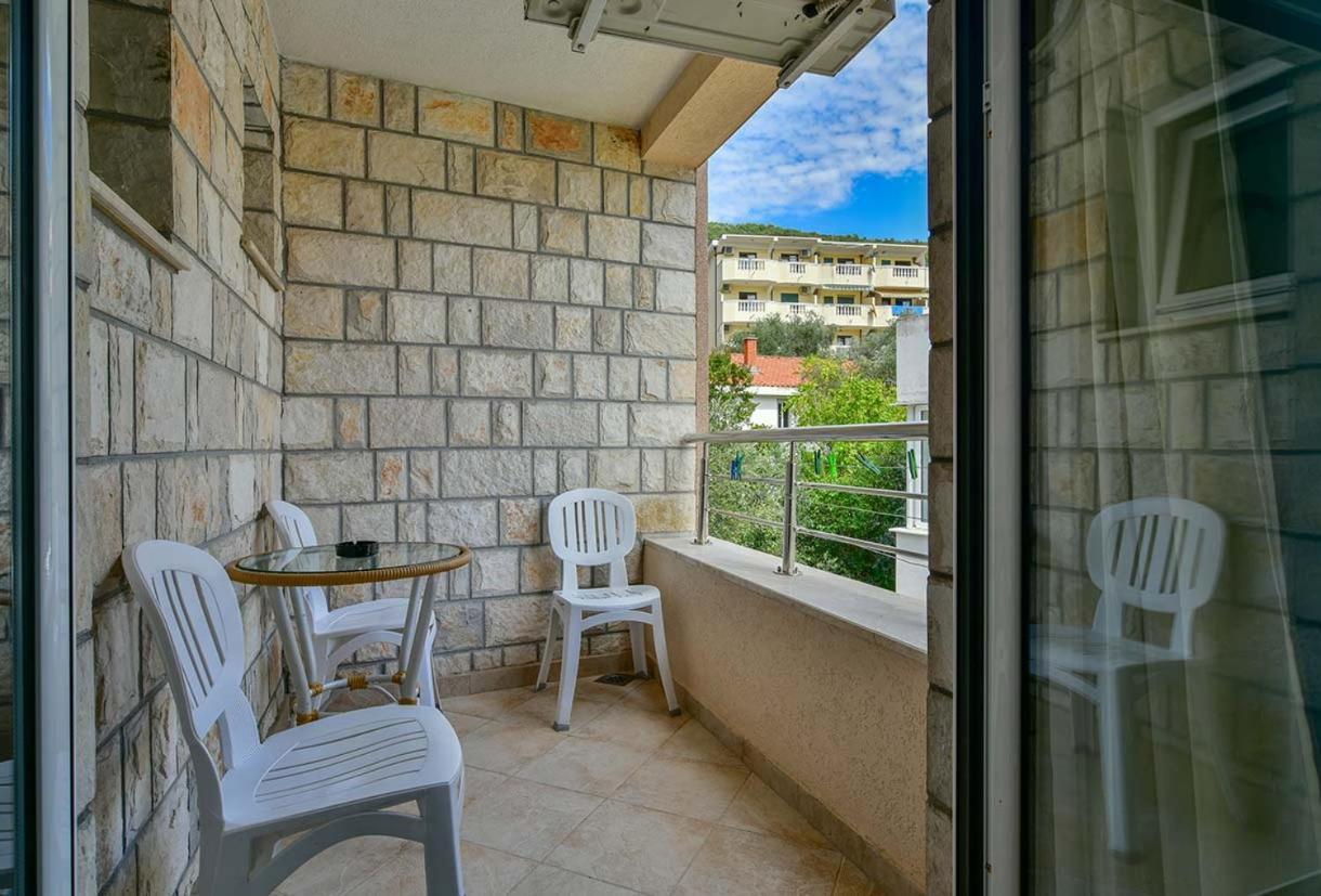 Apartments Srzentic Petrovac Eksteriør bilde