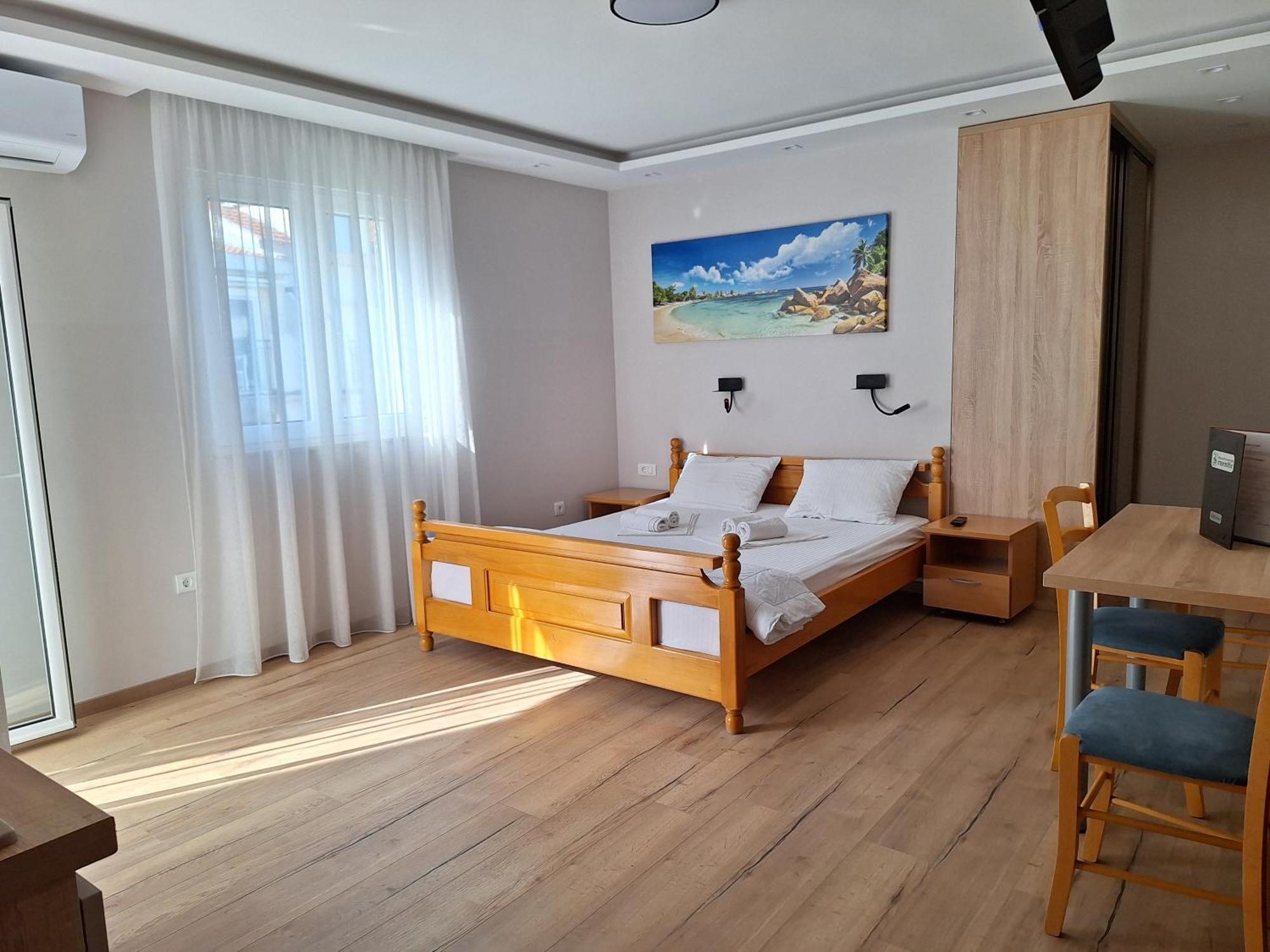 Apartments Srzentic Petrovac Eksteriør bilde