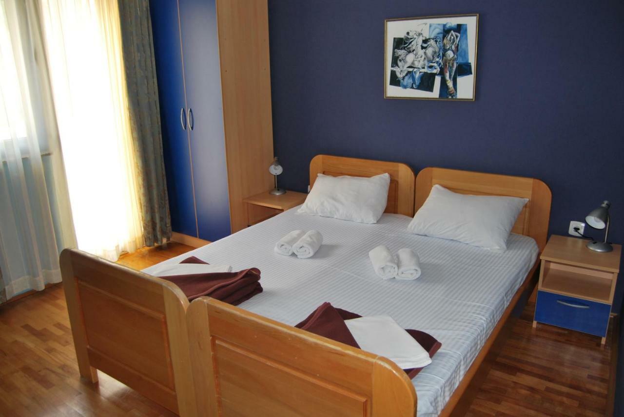 Apartments Srzentic Petrovac Eksteriør bilde