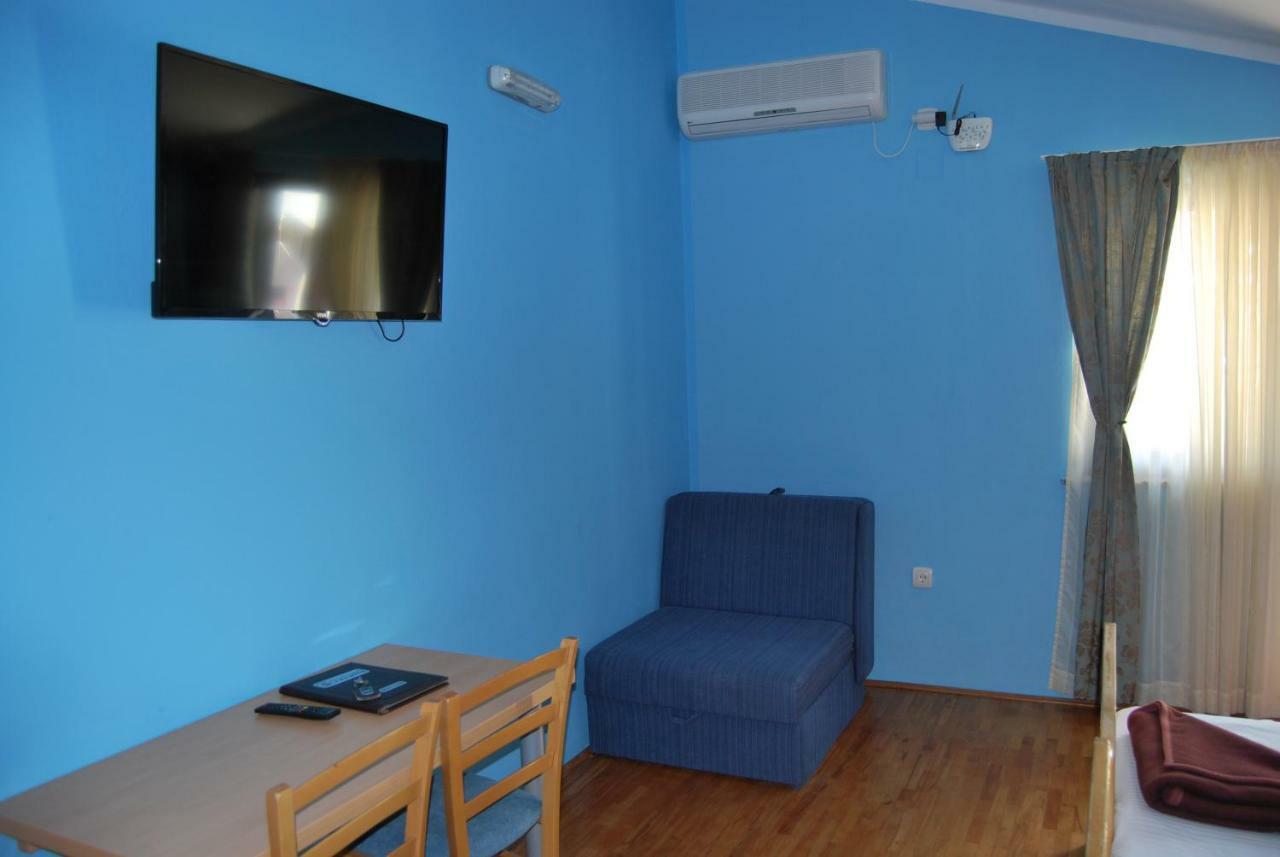 Apartments Srzentic Petrovac Eksteriør bilde