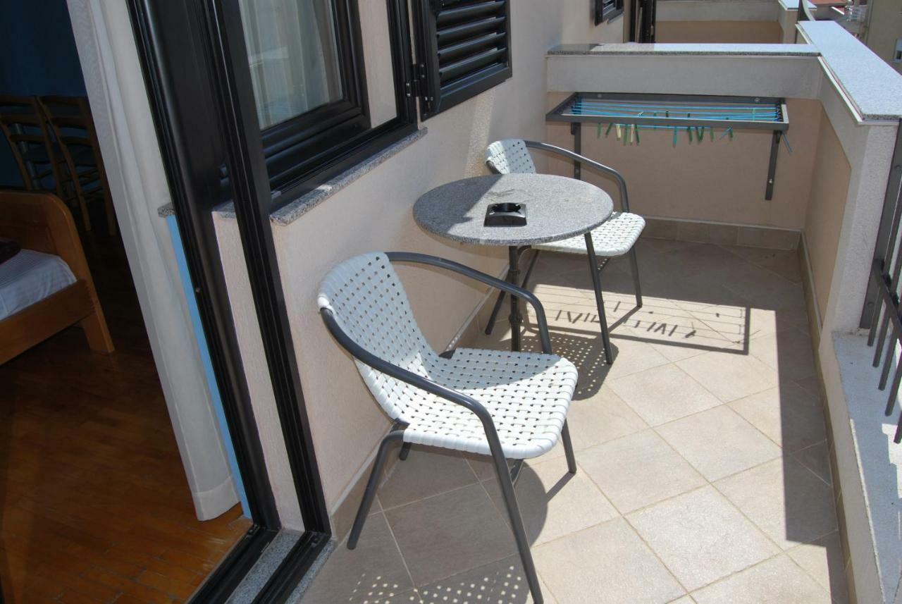 Apartments Srzentic Petrovac Eksteriør bilde