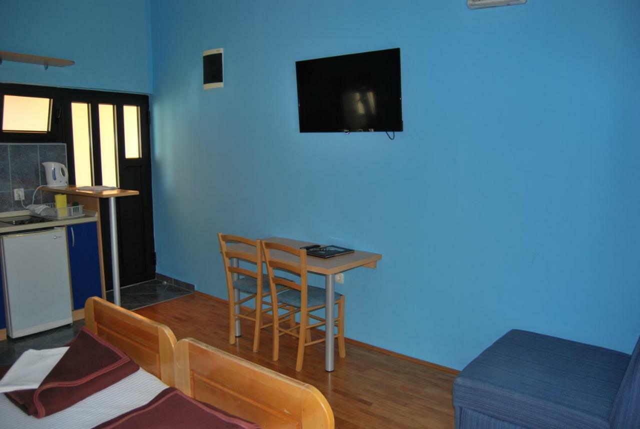 Apartments Srzentic Petrovac Eksteriør bilde