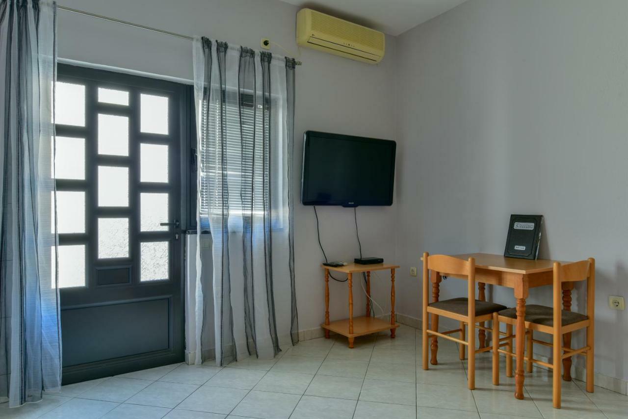 Apartments Srzentic Petrovac Eksteriør bilde