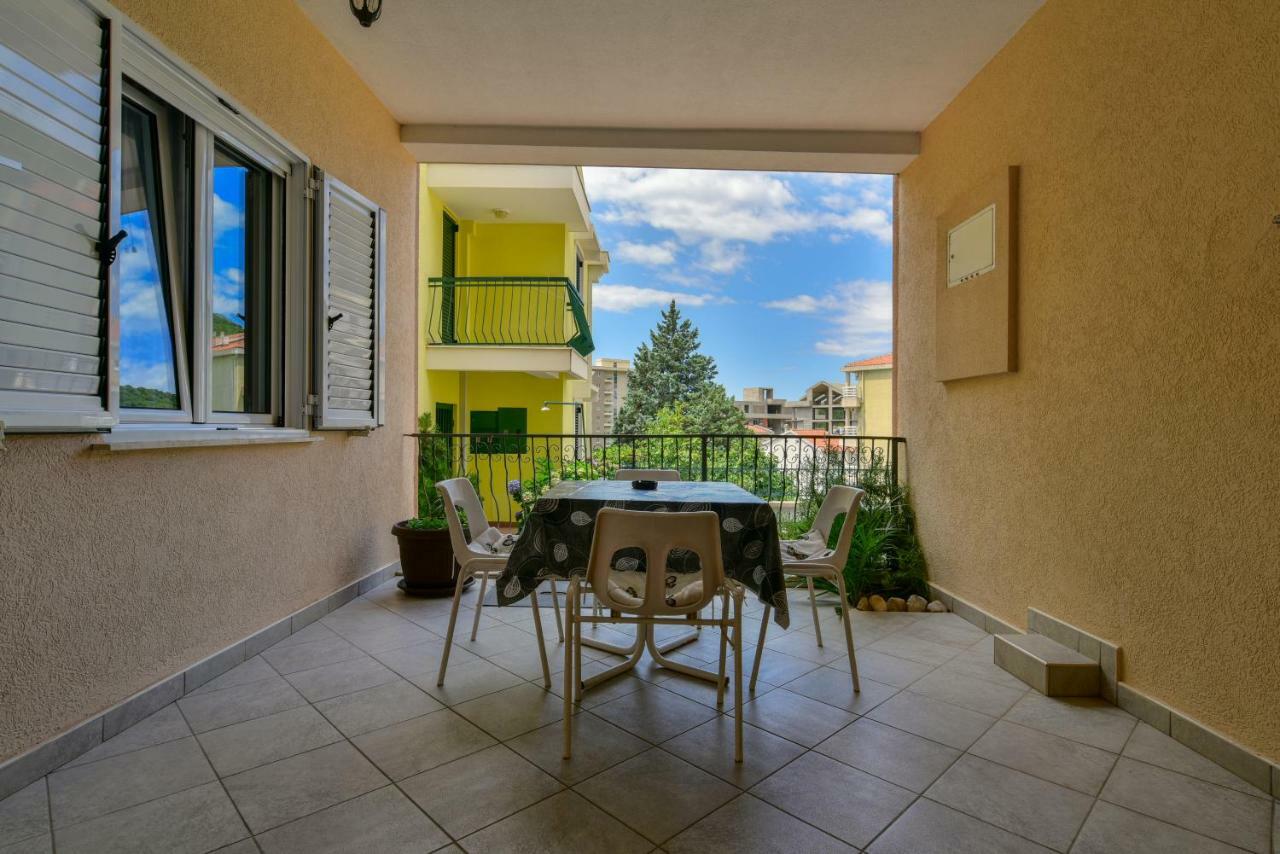 Apartments Srzentic Petrovac Eksteriør bilde